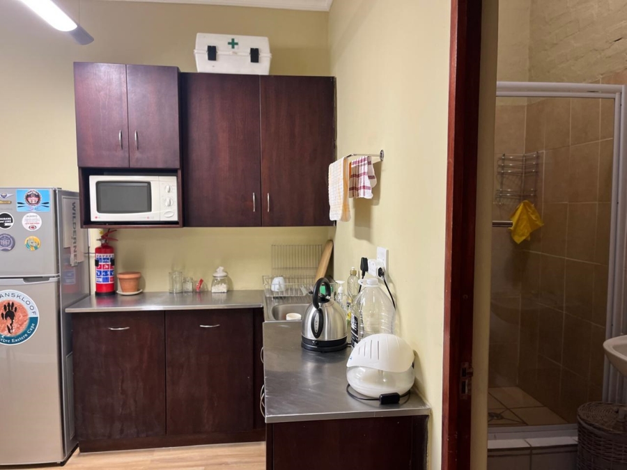 To Let commercial Property for Rent in Richmond Hill Eastern Cape